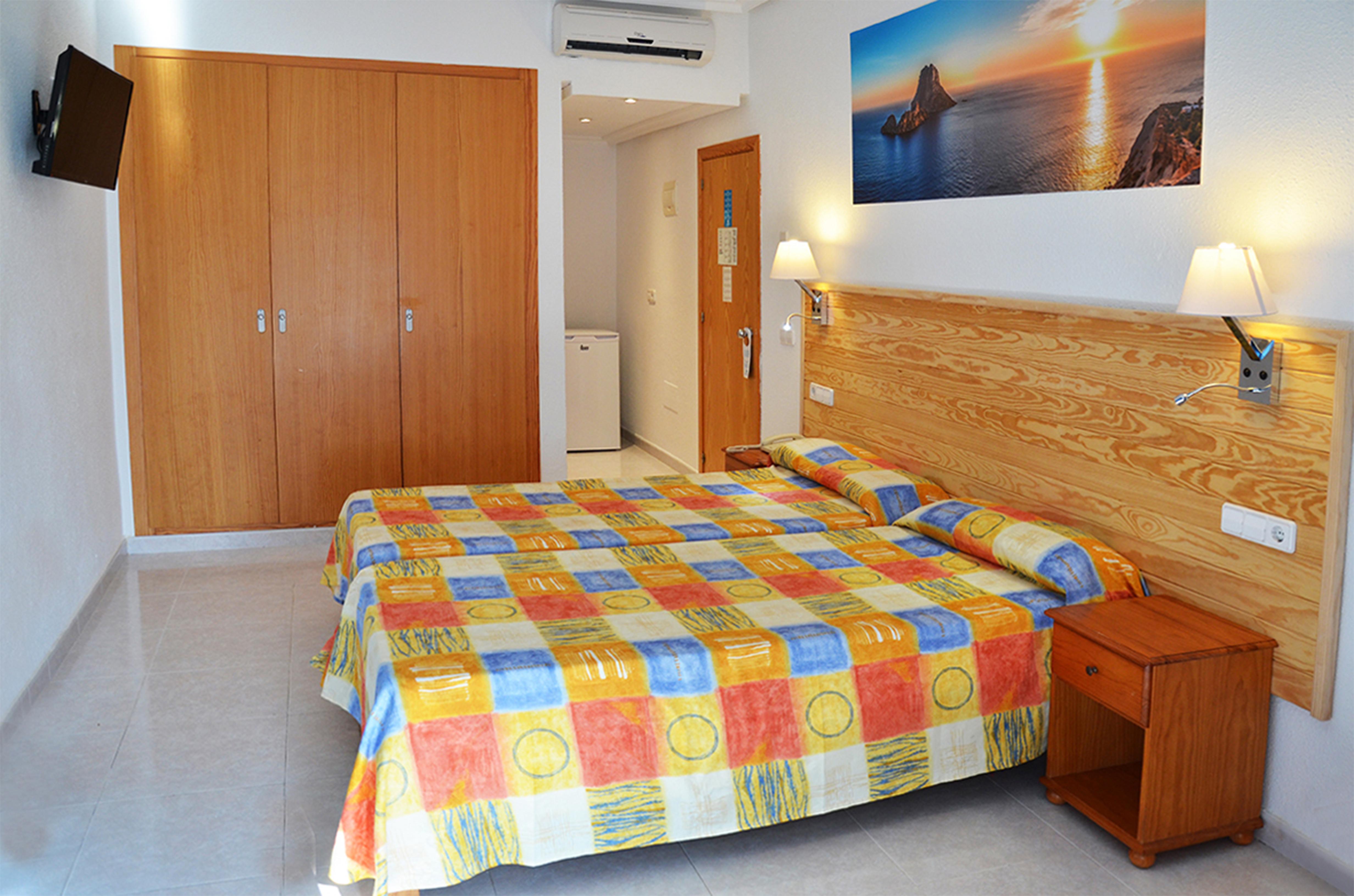Aparthotel Vibra Sanan - Adults Only San Antonio  Exteriör bild