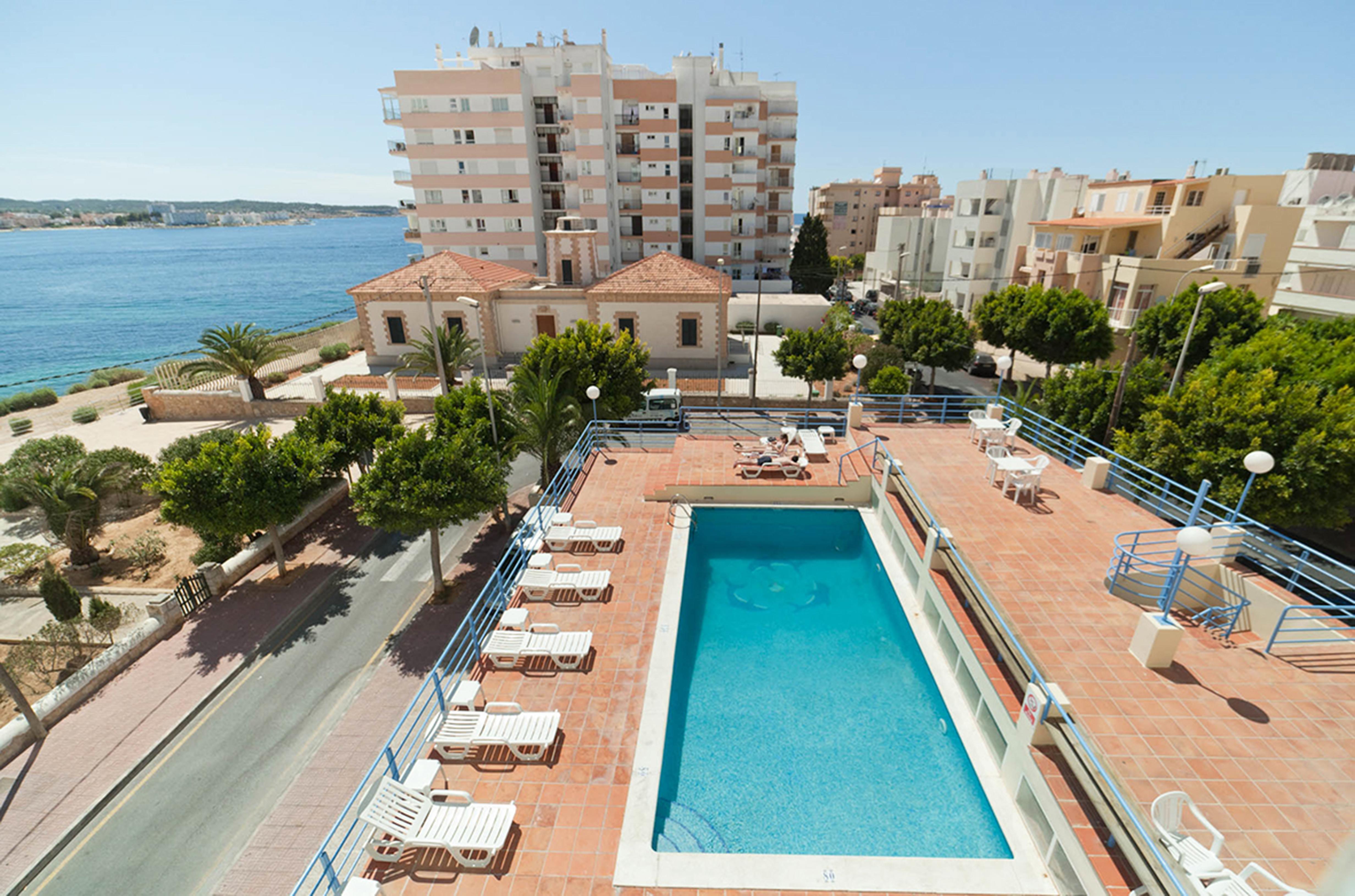 Aparthotel Vibra Sanan - Adults Only San Antonio  Exteriör bild