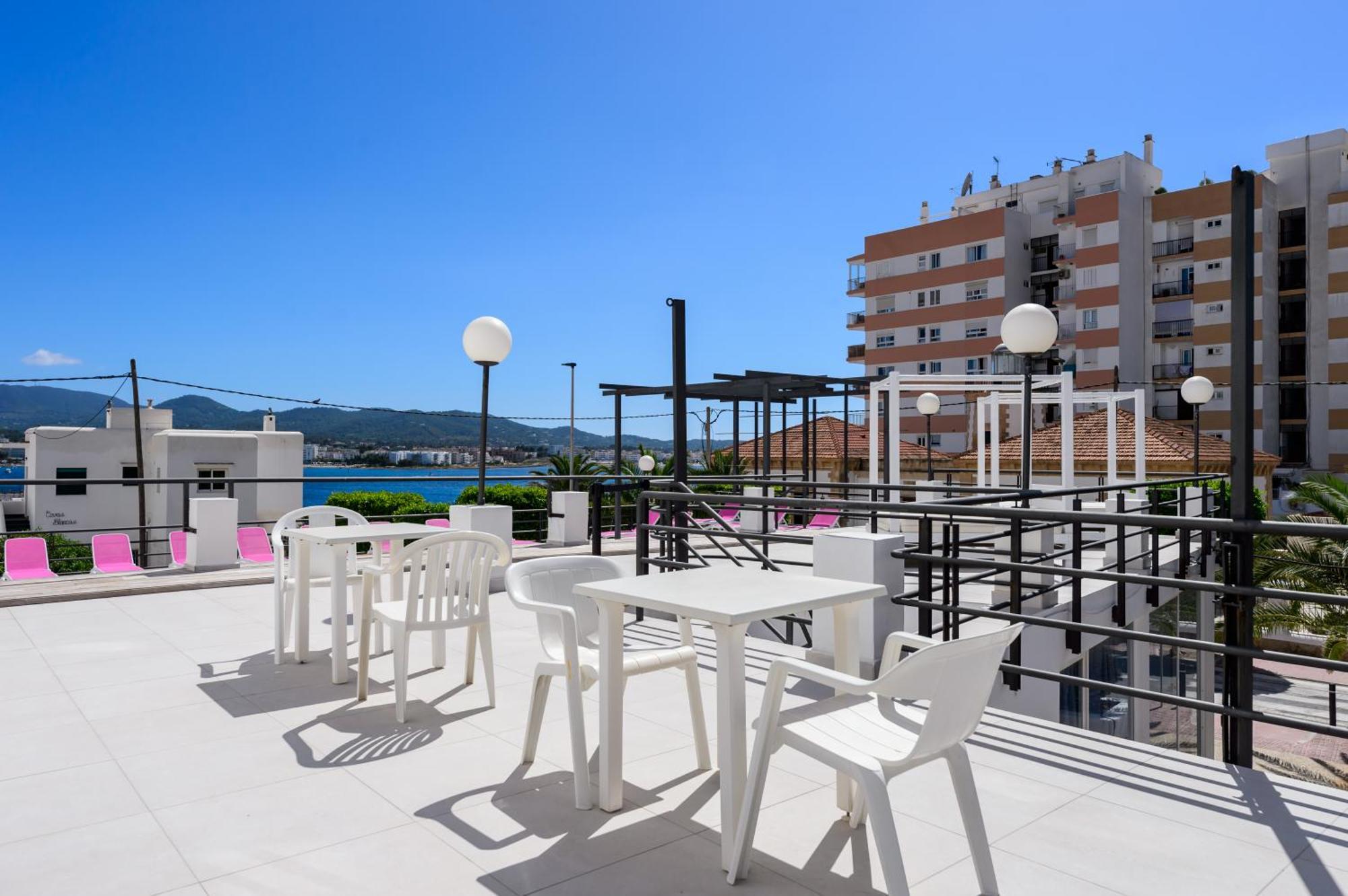 Aparthotel Vibra Sanan - Adults Only San Antonio  Exteriör bild