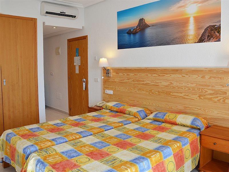 Aparthotel Vibra Sanan - Adults Only San Antonio  Exteriör bild